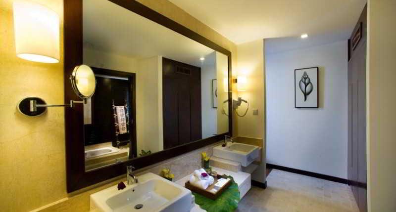 Golden Palm Resort Sanya Bagian luar foto