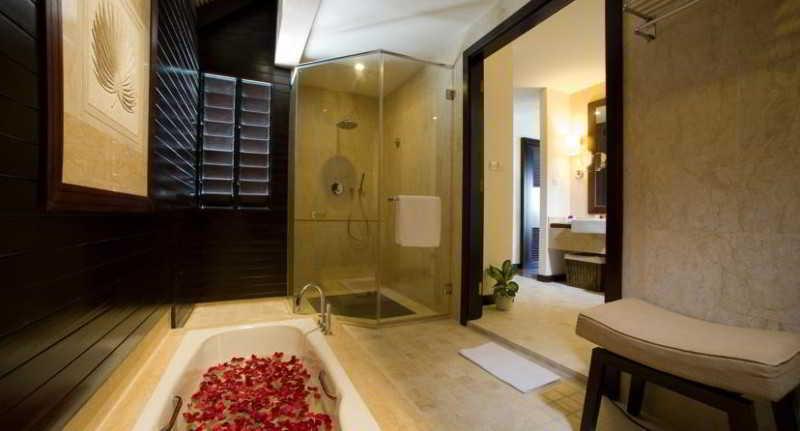 Golden Palm Resort Sanya Bagian luar foto